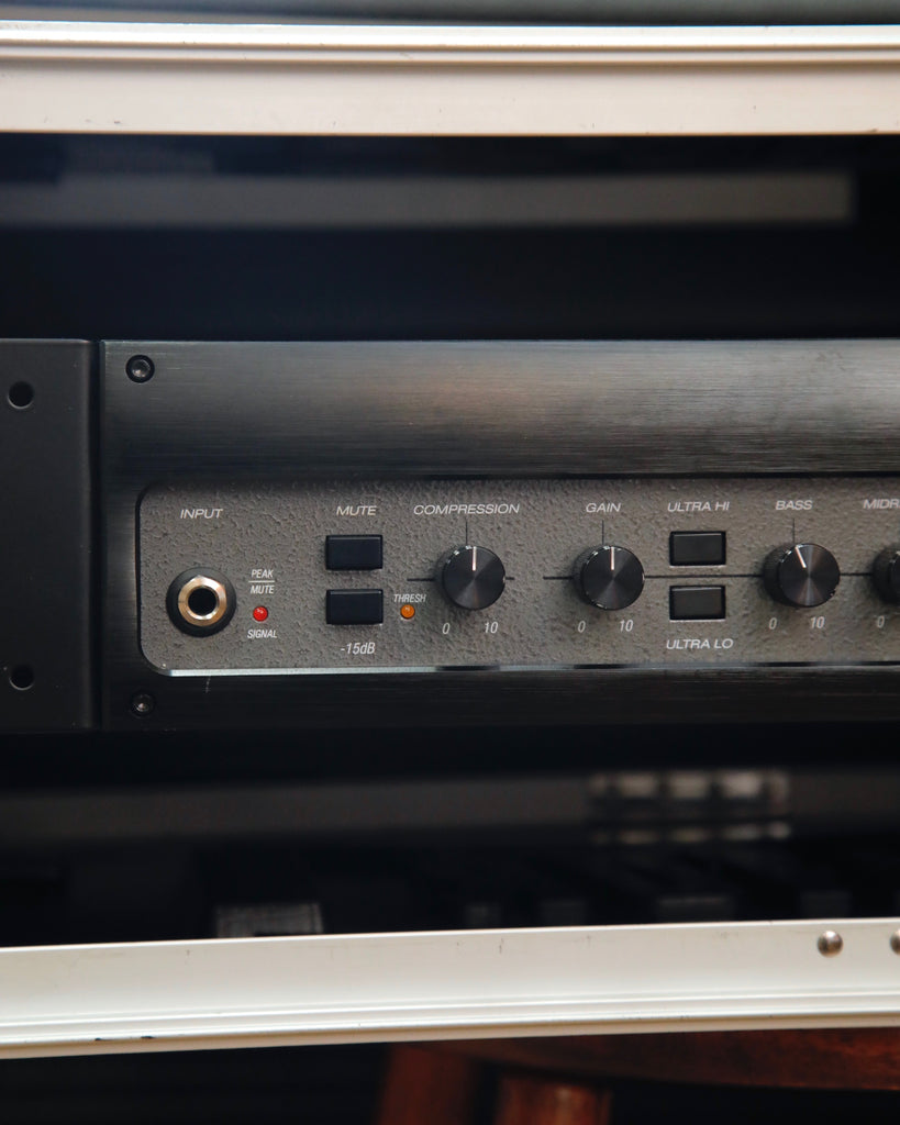 Ampeg SVT-7 Pro Bass Amplifier Head Pre-Owned