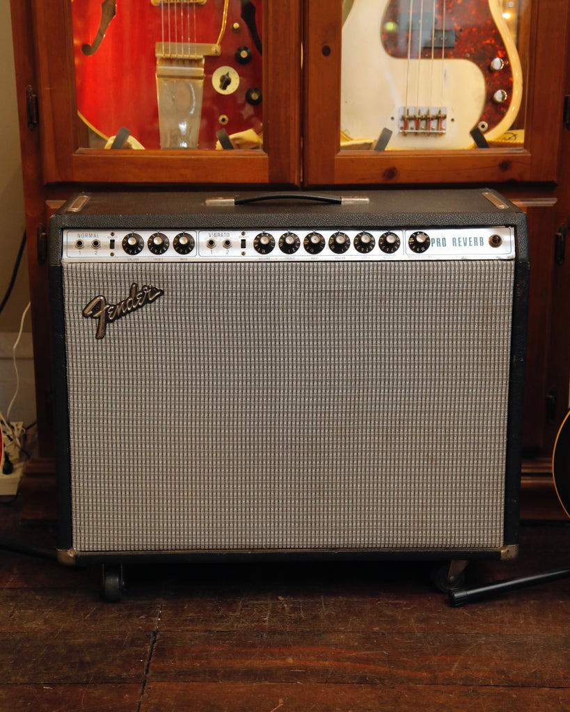 Fender 1974 Pro Reverb 40-Watt 2x12" Valve Amplifier Combo Vintage Pre-Owned