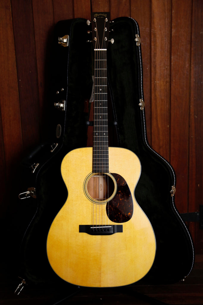 Martin 000-18 Spruce/Mahogany Orchestra Model Acoustic Guitar