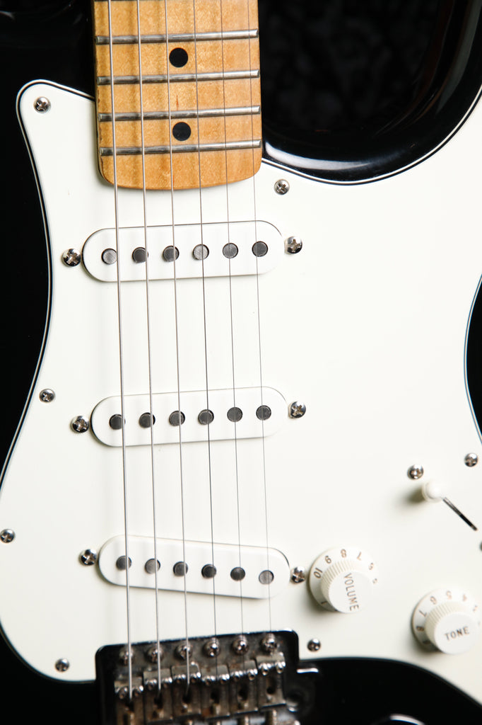 Fender Standard Stratocaster Black Electric Guitar 2006 Pre-Owned