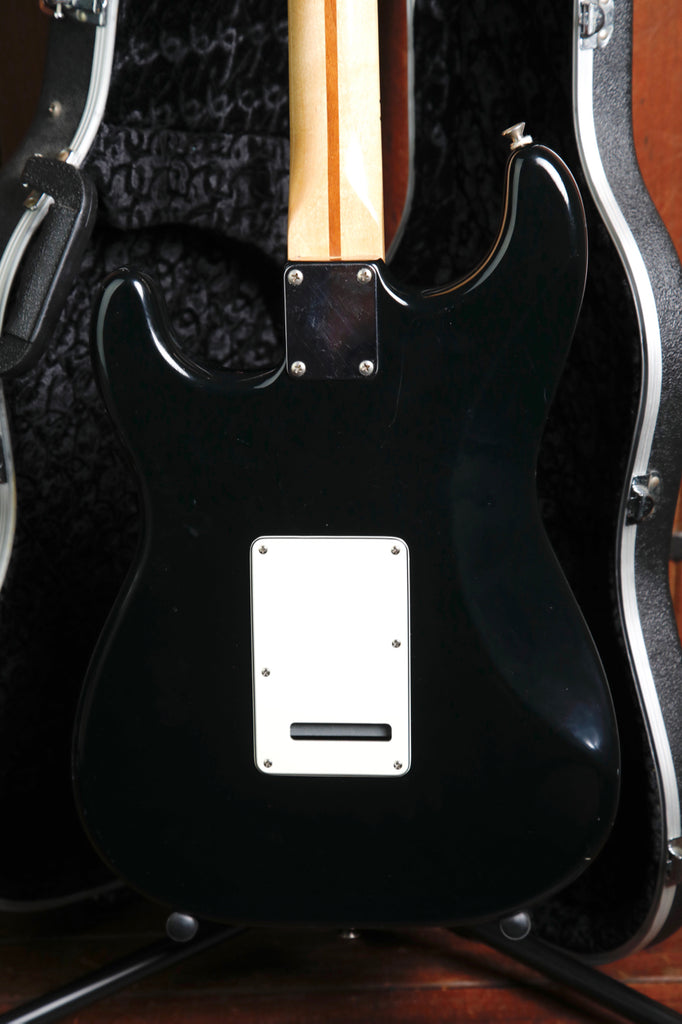 Fender Standard Stratocaster Black Electric Guitar 2006 Pre-Owned