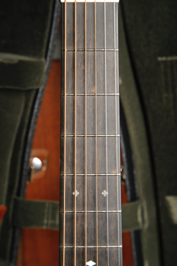 Collings 0002H 12-Fret 000 Acoustic Guitar