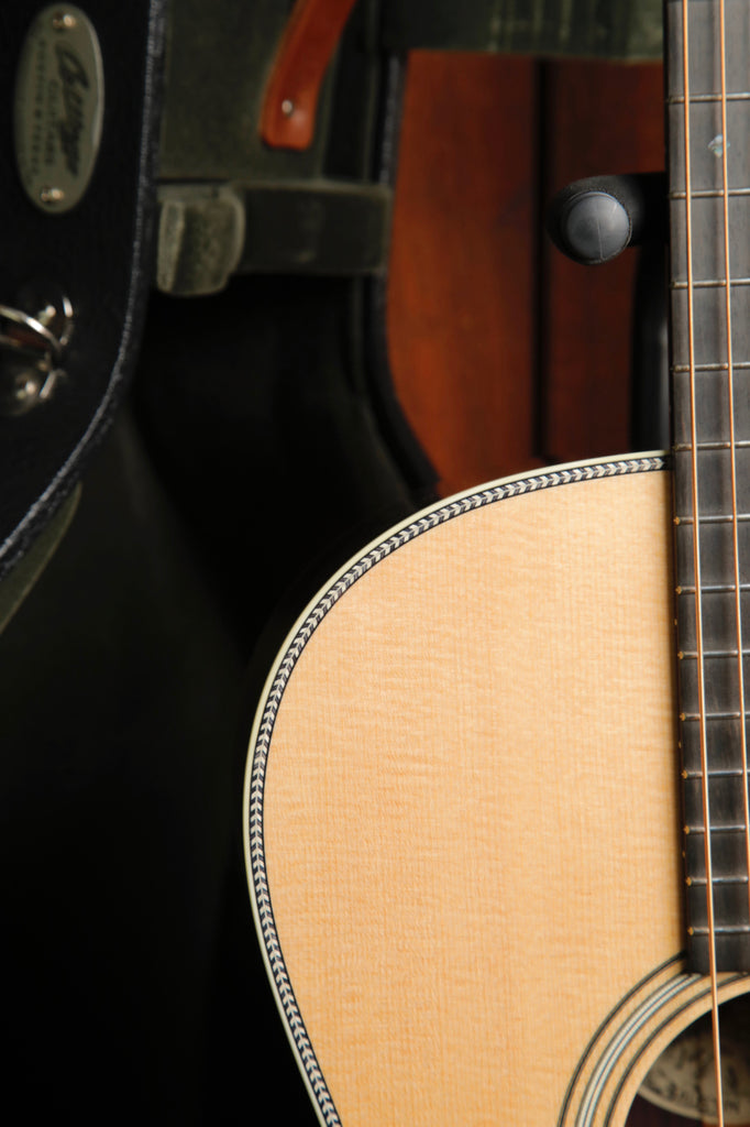 Collings 0002H 12-Fret 000 Acoustic Guitar