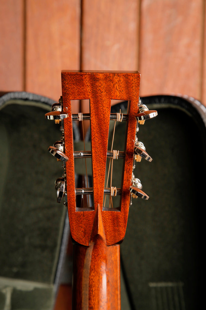 Collings 0002H 12-Fret 000 Acoustic Guitar