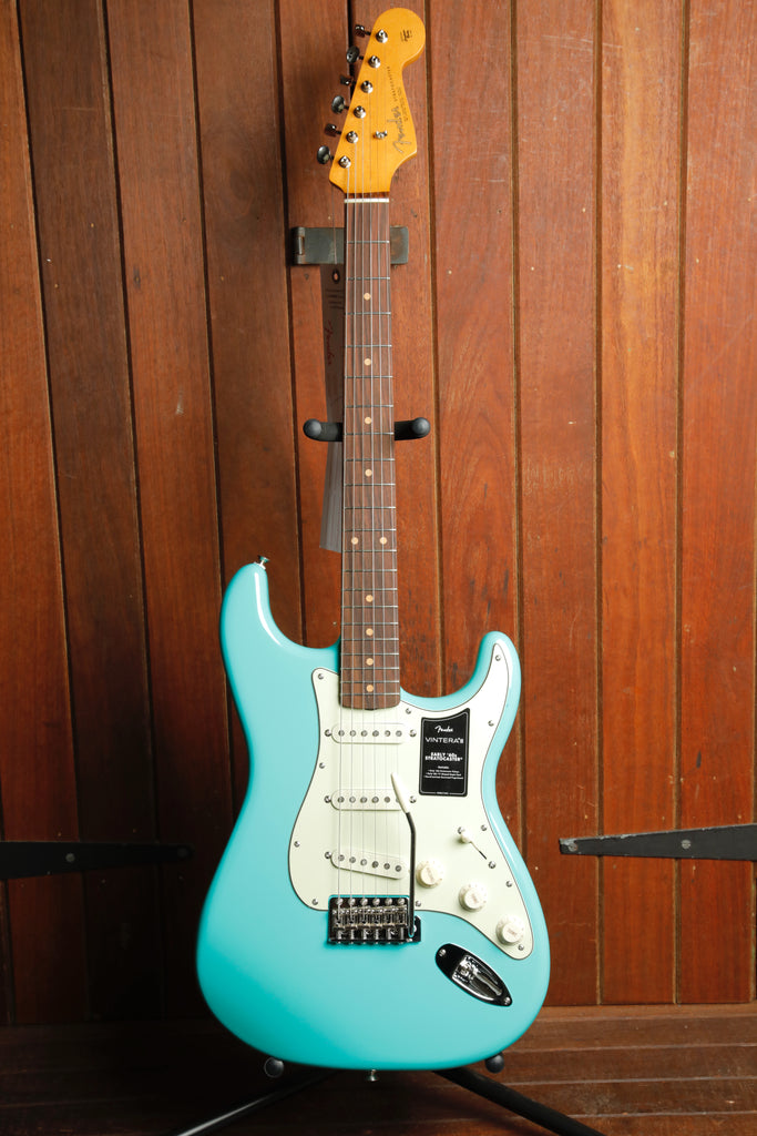 Fender Vintera III Early '60s Stratocaster Seafoam Green Electric Guitar