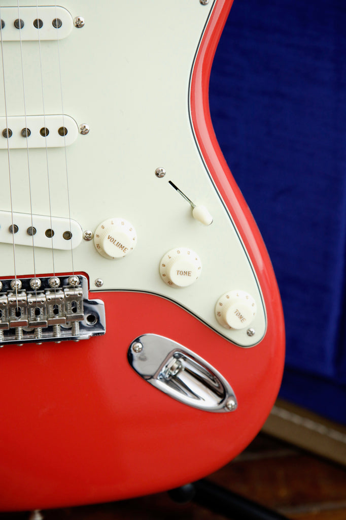 Fender Custom Shop Vintage Custom 1959 Stratocaster Aged Fiesta Red