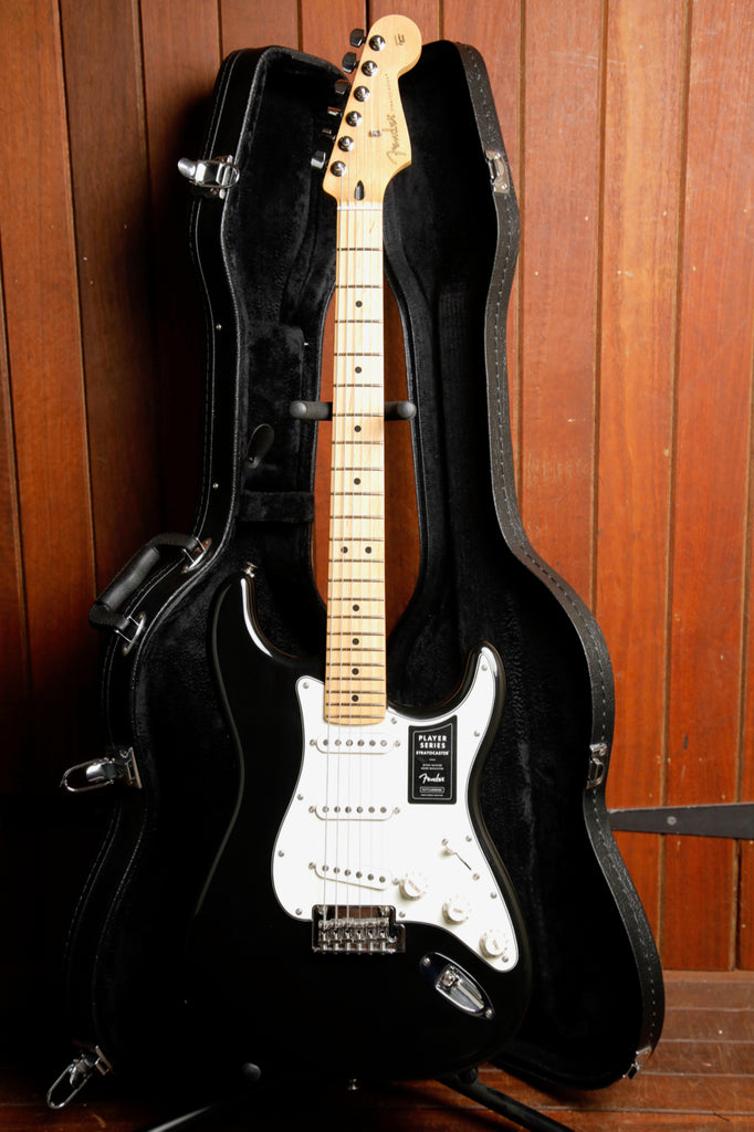 Fender Player Series Stratocaster Black Electric Guitar w/Case Pre-Owned