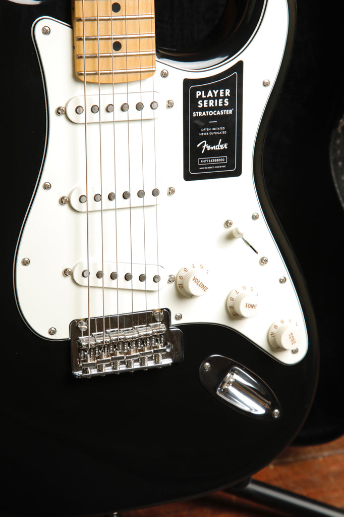 Fender Player Series Stratocaster Black Electric Guitar w/Case Pre-Owned