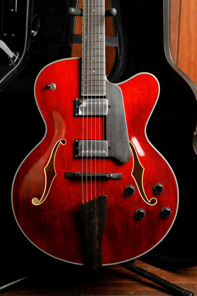 Eastman AR403CED Classic Archtop Hollowbody Electric Guitar