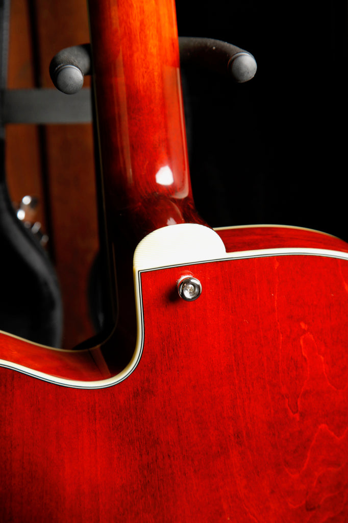 Eastman AR403CED Classic Archtop Hollowbody Electric Guitar