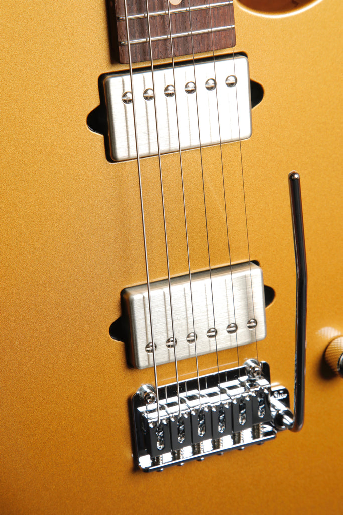Suhr Oso Short Scale Gold Electric Guitar