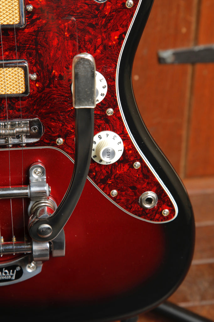 Fender Gold Foil Jazzmaster Candy Apple Burst Electric Guitar Pre-Owned