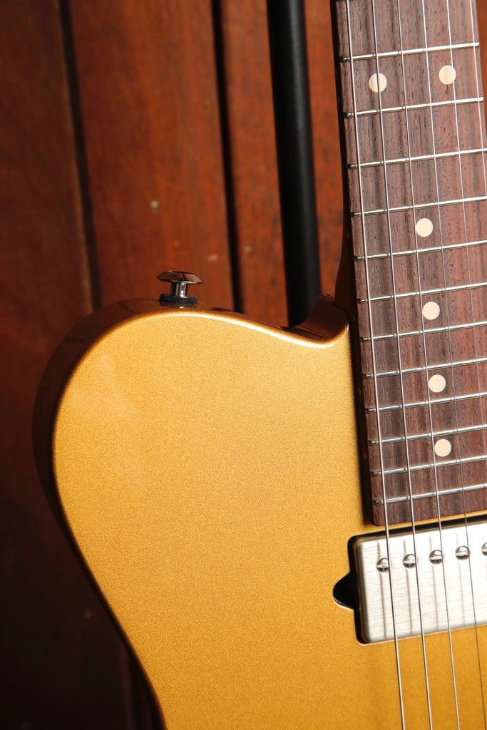 Suhr Oso Short Scale Gold Electric Guitar