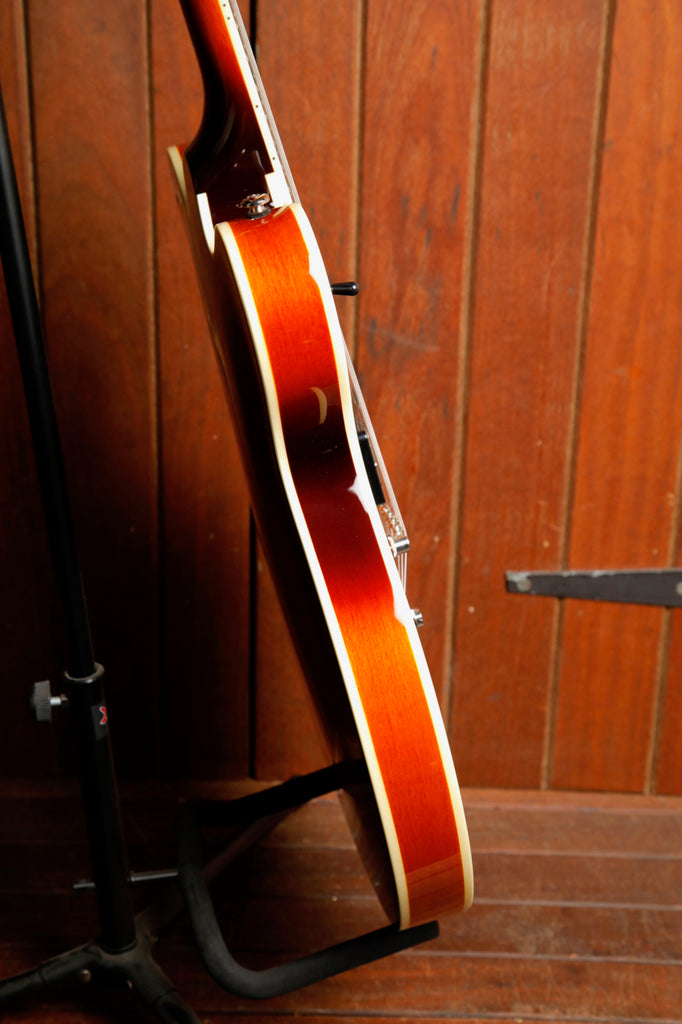 Gretsch G2622 Streamliner Center Block Double-Cut With V-Stoptail Electric Guitar