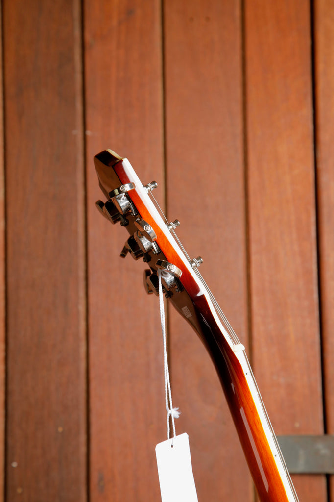 Gretsch G2622 Streamliner Center Block Double-Cut With V-Stoptail Electric Guitar