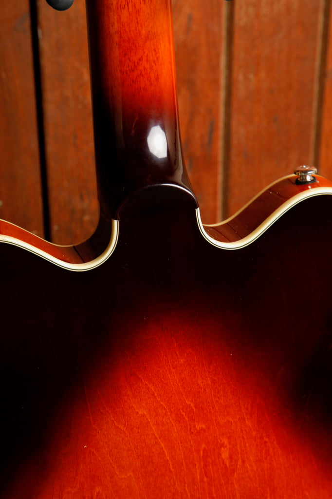 Gretsch G2622 Streamliner Center Block Double-Cut With V-Stoptail Electric Guitar