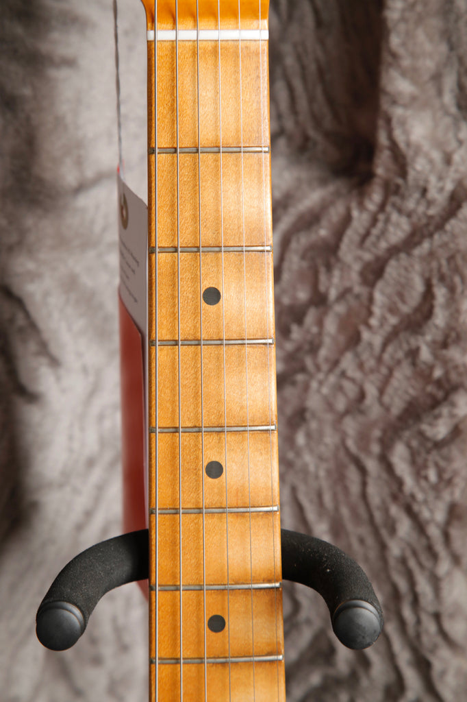 Fender Limited Edition Vintera II Road Worn '60s Stratocaster Black B-Stock