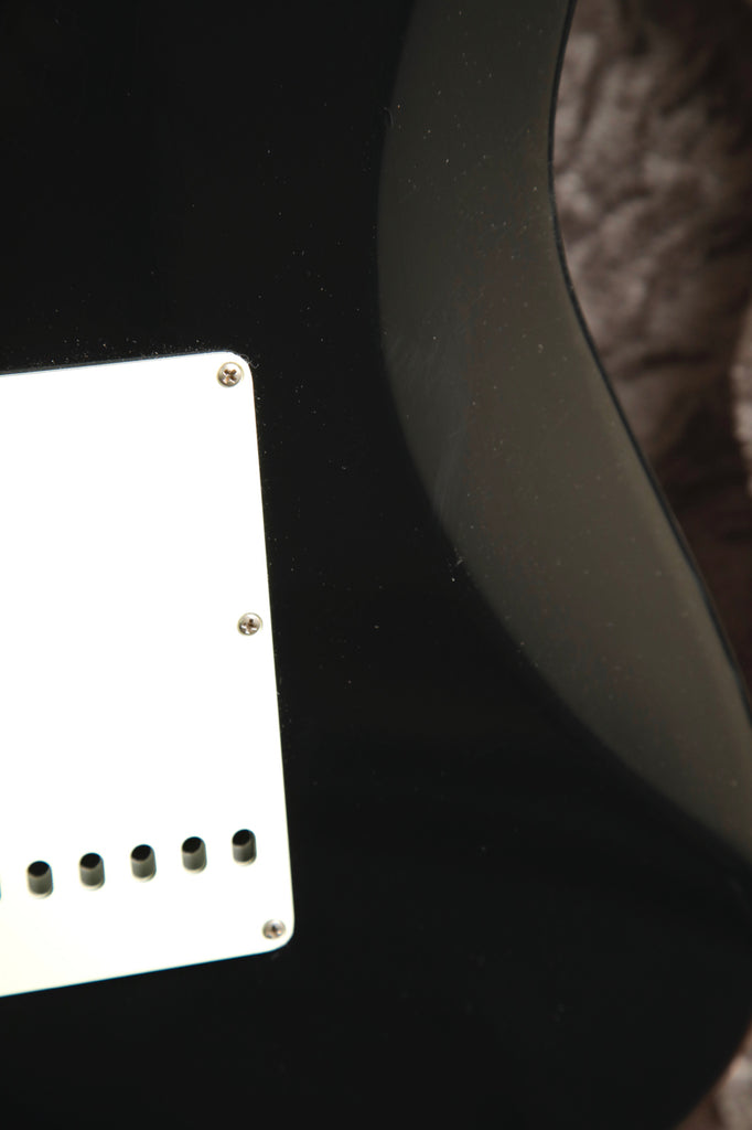 Fender Limited Edition Vintera II Road Worn '60s Stratocaster Black