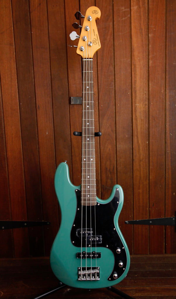 SX PJ Bass SPJ62+ Solidbody Green Electric Bass Guitar & Laney Amp Pack
