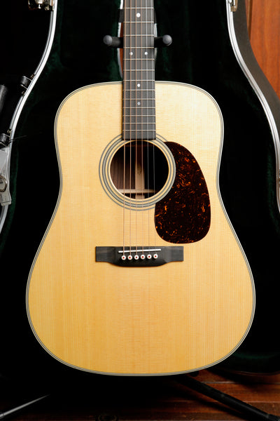 Martin D-28 Standard Series Dreadnought Acoustic Guitar