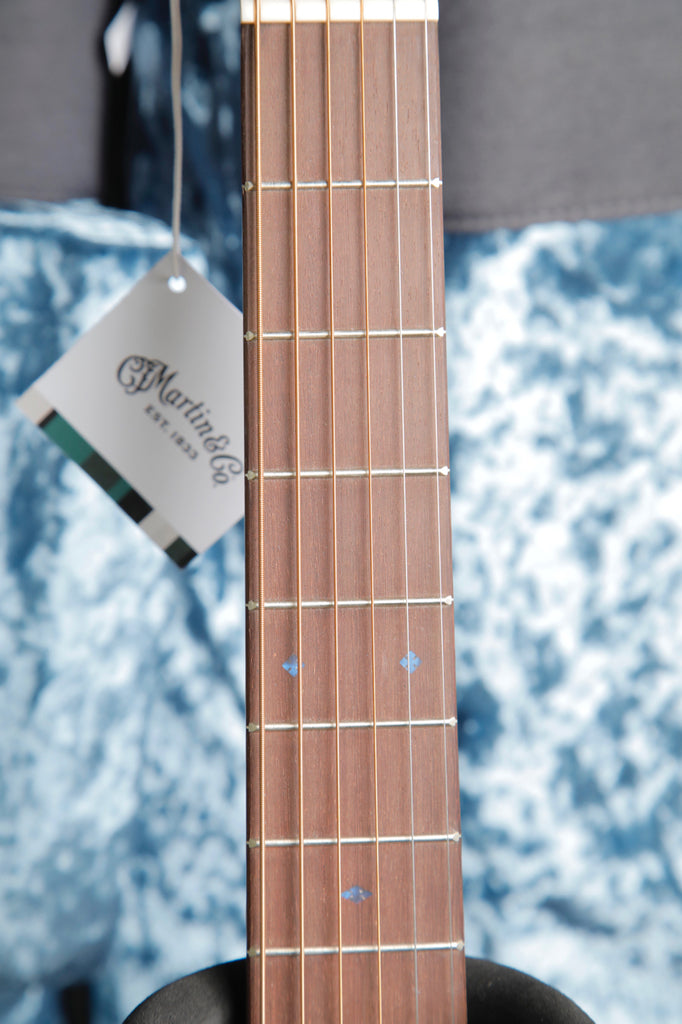 Martin 000 JR E Sapele Acoustic-Electric Guitar
