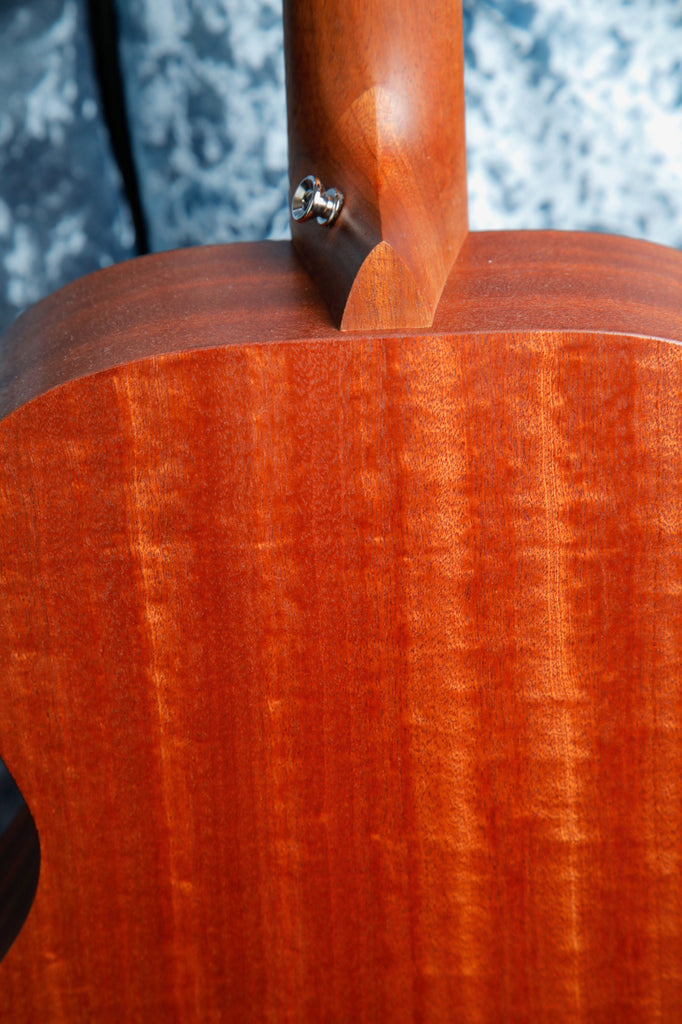 Martin 000 JR E Sapele Acoustic-Electric Guitar