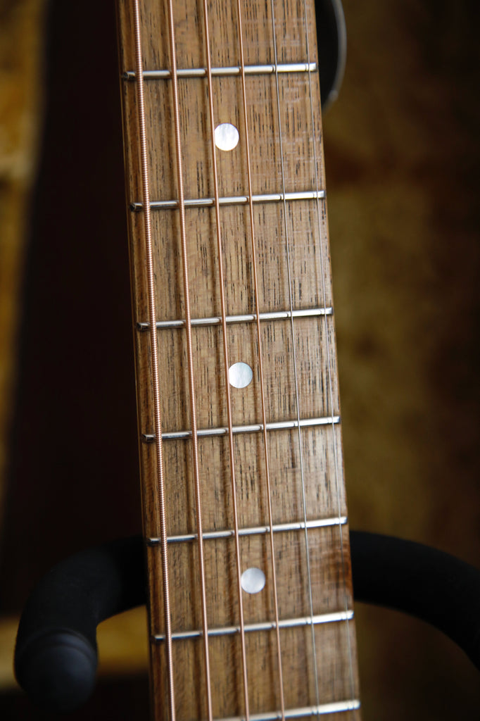 Maton EM-6 Mini Maton Sunburst Acoustic-Electric Guitar