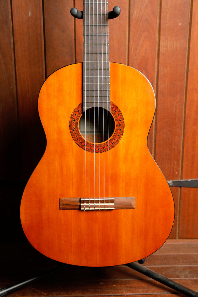 Yamaha GIGMAKER C40 Full-sized Nylon String Guitar Pre-Owned