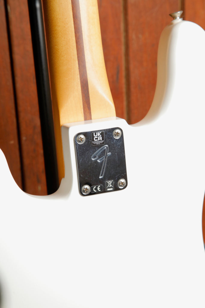 Fender Player Series Precision Bass Polar White 2022 Pre-Owned