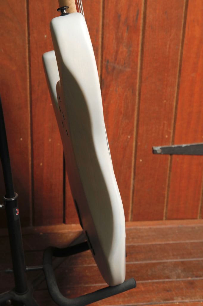 Fujigen FGN JMJ-ASH-DE-M Transparent White Flat Bass Guitar Pre-Owned