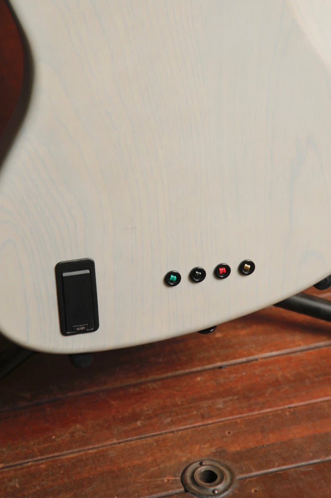 Fujigen FGN JMJ-ASH-DE-M Transparent White Flat Bass Guitar Pre-Owned