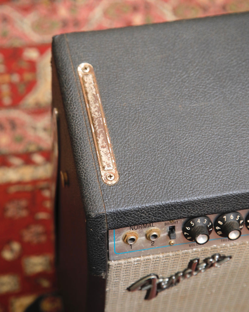 Fender 1980 Twin Reverb 2x12" 135-Watt Valve Amplifier w/Cover & Footswitch Pre-Owned