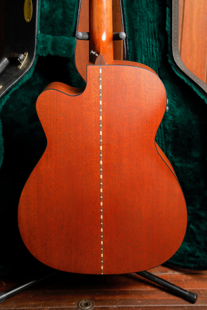 Martin JC-16 GTE Gloss Top Jumbo Acoustic-Electric Guitar Pre-Owned