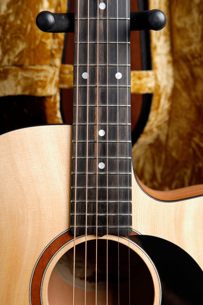 Maton SRS60C Spruce Dreadnought Acoustic-Electric Guitar Pre-Owned