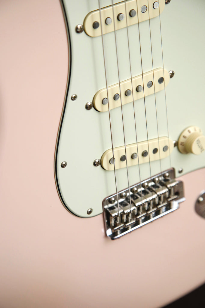 Fender American Original 60's Stratocaster Shell Pink Pre-Owned