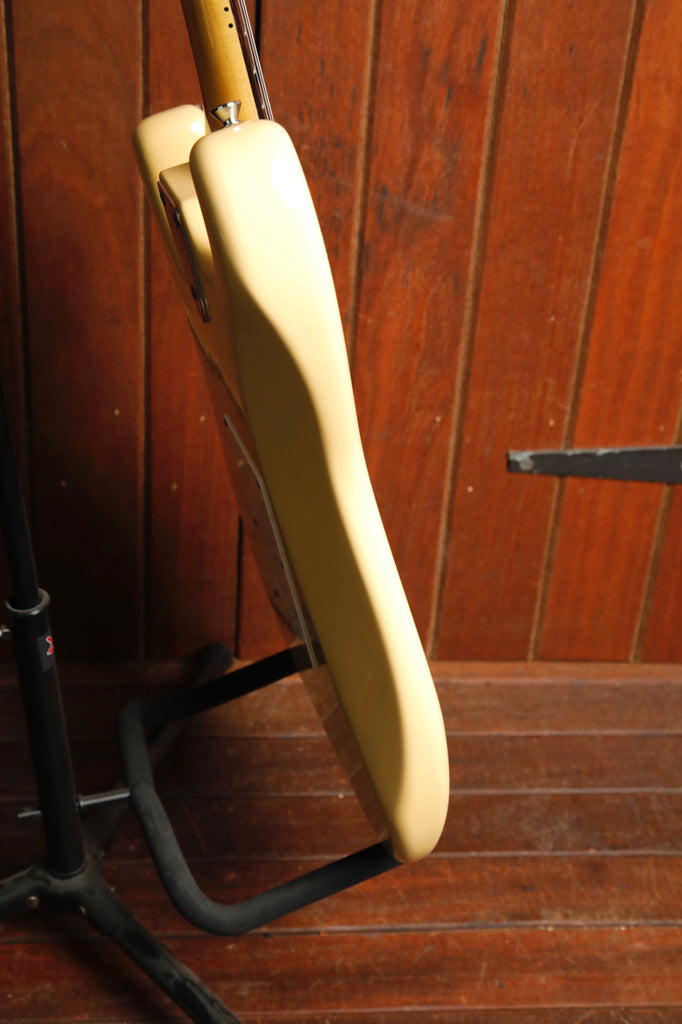 Fender Japan '70s Stratocaster Vintage White Electric Guitar 2006 Pre-Owned