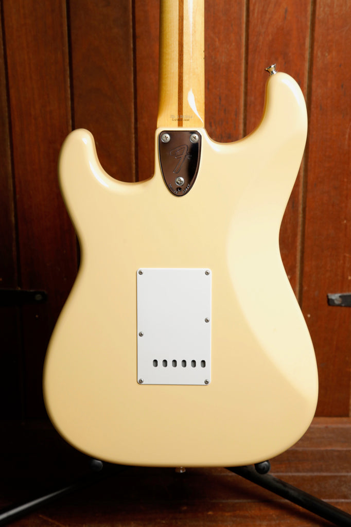 Fender Japan '70s Stratocaster Vintage White Electric Guitar 2006 Pre-Owned