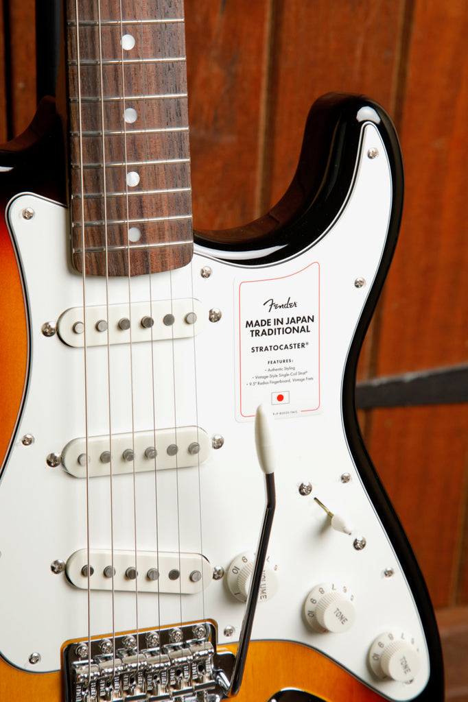 Fender Made in Japan Traditional Late '60s Stratocaster 3-Colour Sunburst Electric Guitar