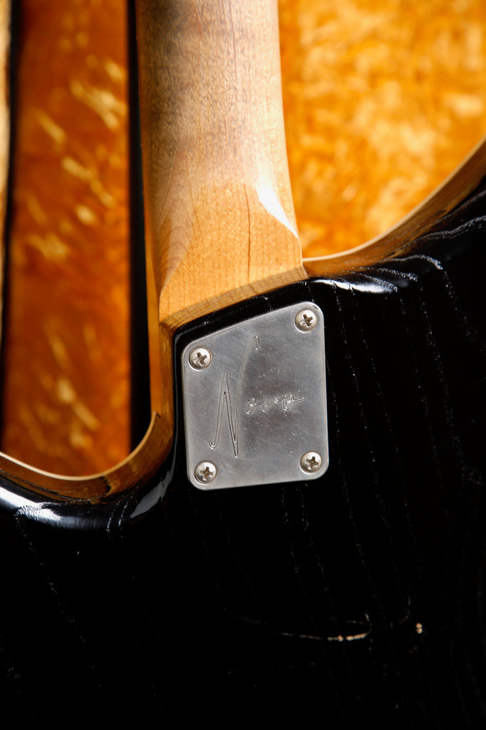 Novo Miris J Bull Black Electric Guitar