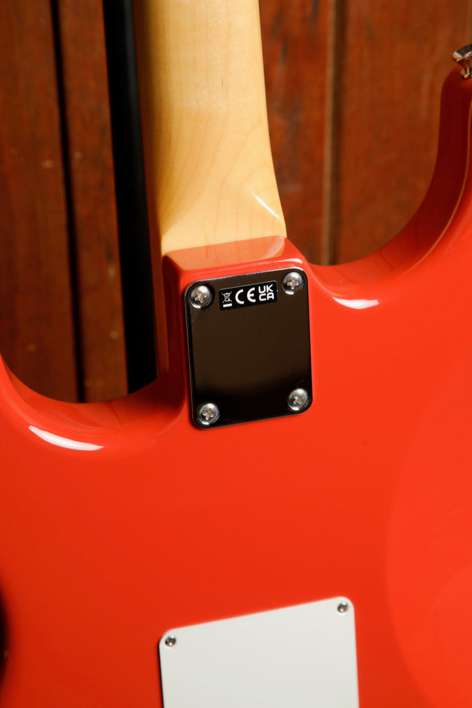 Fender Made in Japan Traditional '60s Stratocaster Fiesta Red Electric Guitar