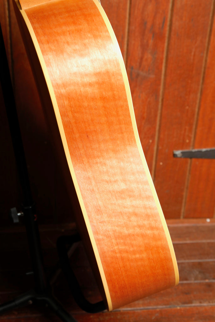 Maton M225 Dreadnought Acoustic Guitar 2009 Pre-Owned