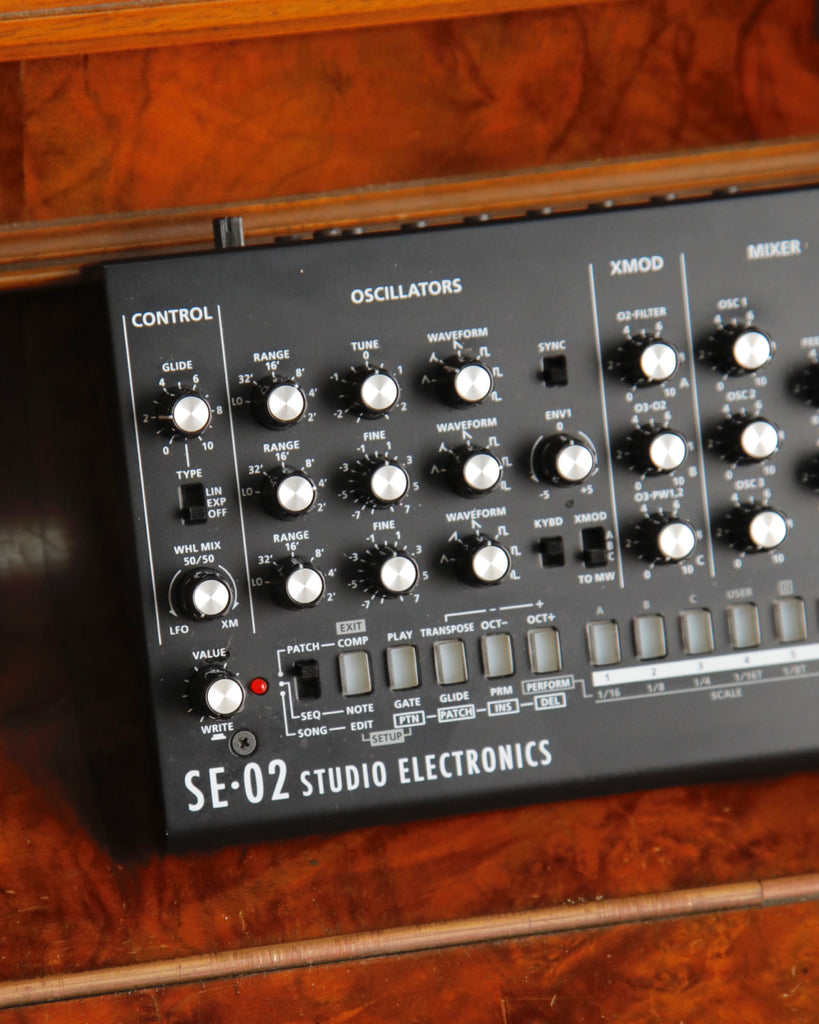 Roland SE-02 Analogue Synthesiser Module Pre-Owned