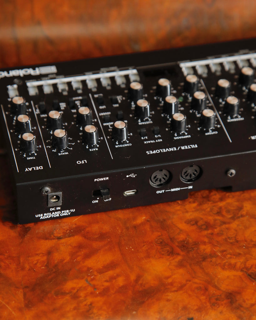 Roland SE-02 Analogue Synthesiser Module Pre-Owned