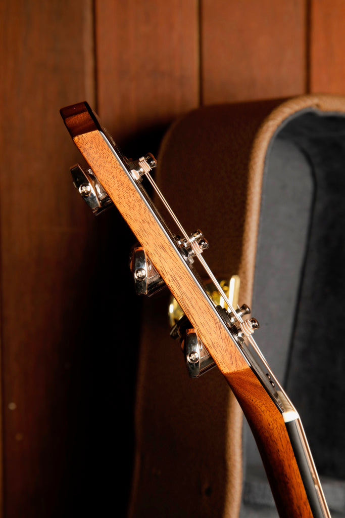 Taylor Gold Label 512e Grand Concert Acoustic-Electric Guitar