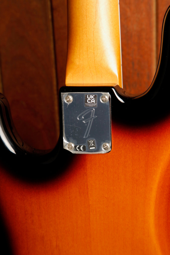 Fender Gold Foil Jazz Bass 2-Colour Sunburst Bass Guitar Pre-Owned