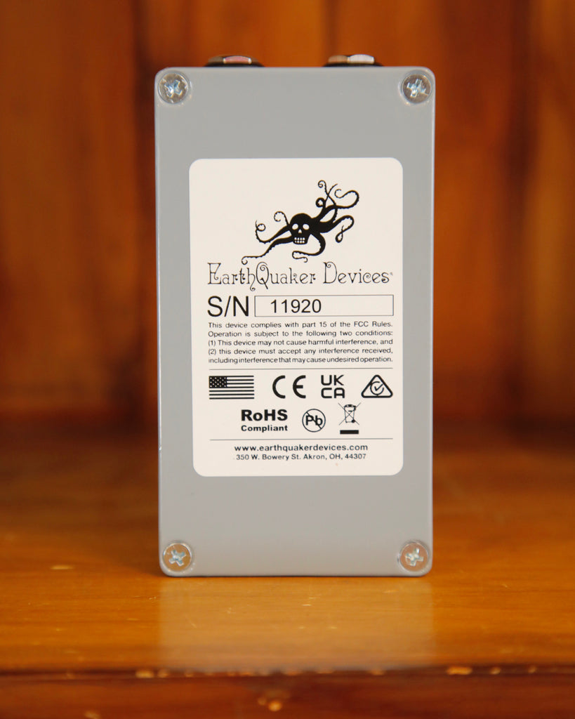 Earthquaker Devices Bit Commander V2 Analog Octave Synth Pedal