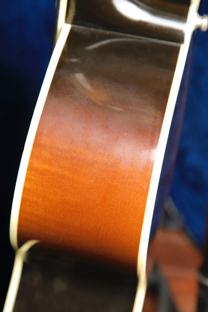 Gibson SJ-200 Standard Vintage Sunburst Jumbo Acoustic-Electric Guitar 2011 Pre-Owned
