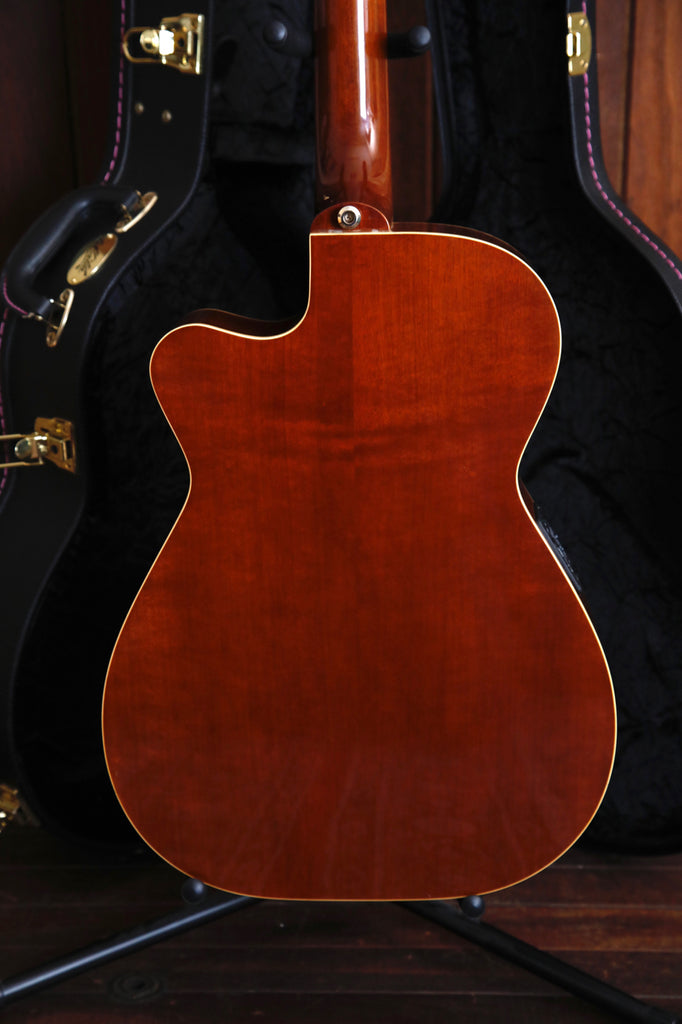 Maton EBG808CLG Custom Acoustic-Electric Guitar Pre-Owned
