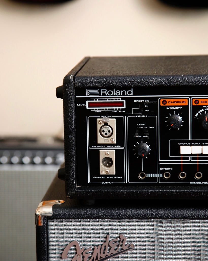 Roland RE-501 Chorus Echo Vintage Tape Echo/Reverb/Chorus Unit Pre-Owned
