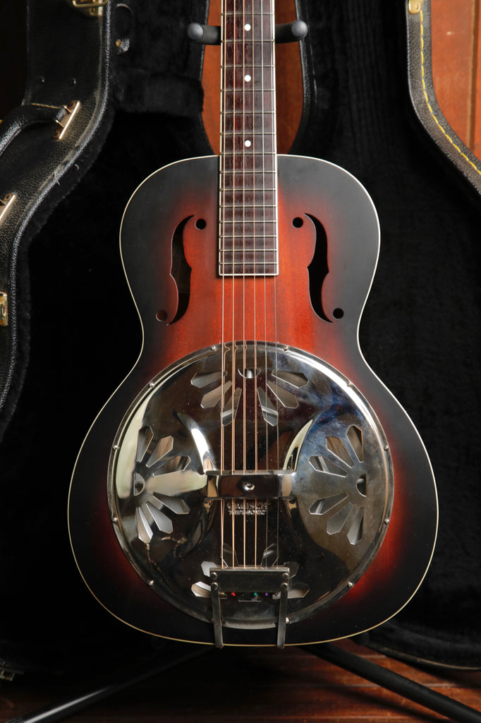 Gretsch G9220 Bobtail Deluxe Round Neck Resonator Acoustic Guitar Pre-Owned